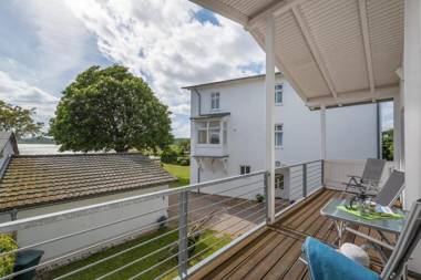 Haus Kastanienblick by Rujana