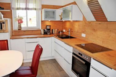 Ferienappartement mit Balkon im Os