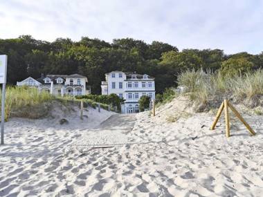 Villa "Strandeck" F 662 WG 1 mit Meerblick Terrasse Wintergarten