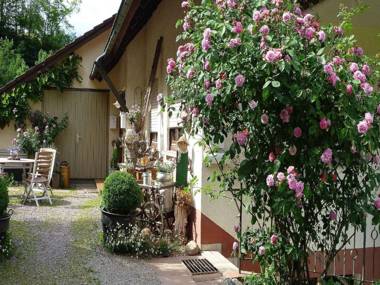 Ferienwohnung Hügelgarten