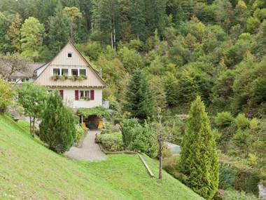 Idyllic holiday home in a mansion with garden in the beautiful Black Forest