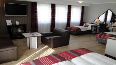 Hotel Rhöner Land Garni - Bed & Breakfast