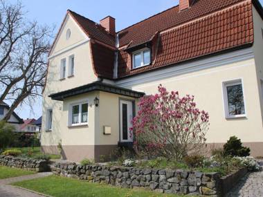 Comfortable apartment in Nordhausen in the Harz with pellet stove and use of the garden