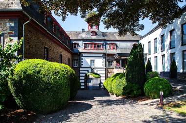Schloss Hotel Burgbrohl