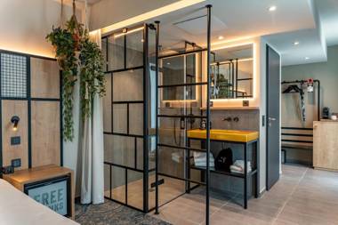 me and all hotel Ulm