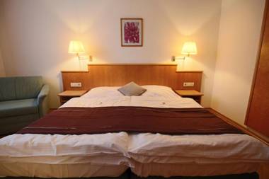 Hotel Restaurant Hambacher WInzer