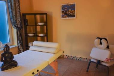 Ferien Hotel Spree-Neisse ehemals Waldhotel Roggosen