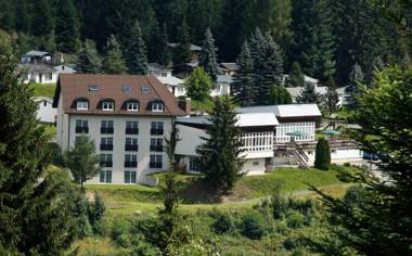 Waldhotel-Feldbachtal