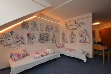 Waldhotel-Feldbachtal