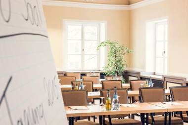 Schlosshotel Neufahrn