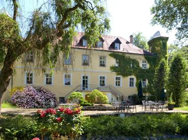 Landschloss Ernestgrün