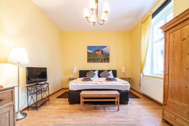 Naumburger Wein & Sekt Manufaktur - Pension 1824