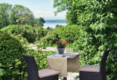 Biohotel Schlossgut Oberambach