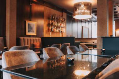 King's Hotel First Class