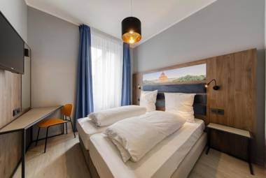 Smart Stay Hotel Station