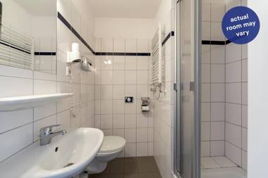 a&o München Hackerbrücke