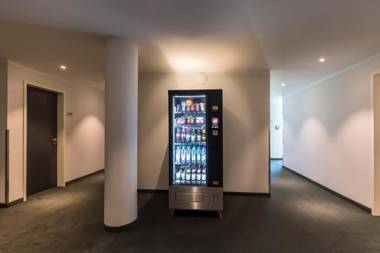 VI VADI HOTEL BAYER 89