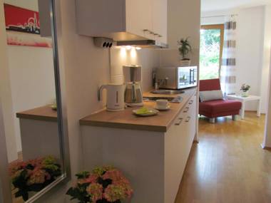 AMENITY-Garden-Apartments