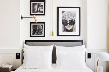 Roomers Munich Autograph Collection