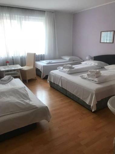 Hotel-Pension Asta