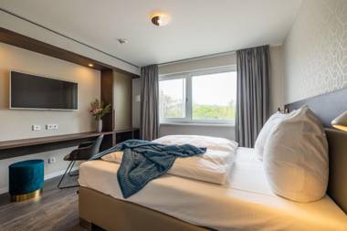 MASEVEN München Messe Trudering