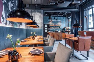 Unsöld's Factory Hotel