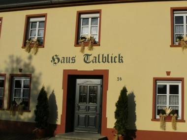 Spacious Apartment in Morbach with Garden