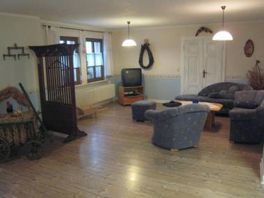 Family-friendly apartments with sun terrace petting zoo in the Hunsrück