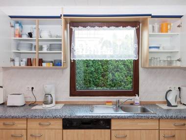 Holiday Home in Mielinghausen with Garden Terrace Heating