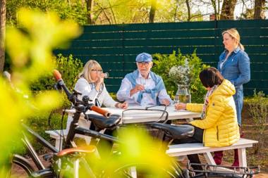 Hotel TiekZwei - Ihr Studiohotel