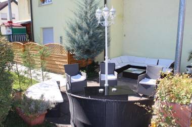 Hotel zum Goldenen Wagen