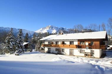 Gästehaus Schmuckenhof Ebner