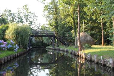 Spree Chalet - adults only