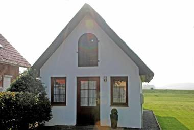 Ferienhaus mit Reetdach am Lobber