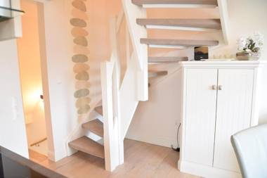 Hafenstraße 4 W1 Esprit 2