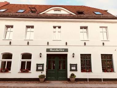 Ratskeller Hotel & Restaurant Lindow