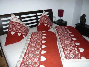 Meister-s-Ferienhaus-Tiere-herzlich-willkommen-Koenigswinkel