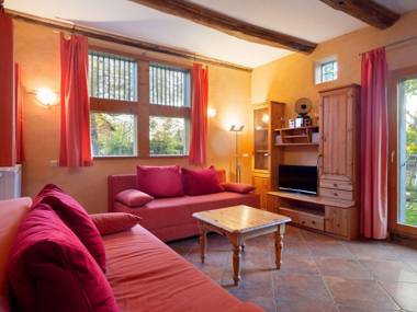 Lovely flat in the Lüneburg Heath in an historic four-sided courtyard