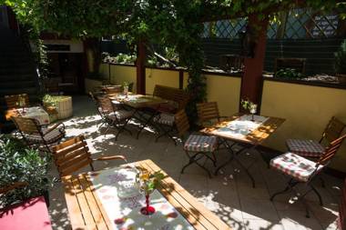 Hotel Reichsschenke Zum Ritter Götz "Garni"