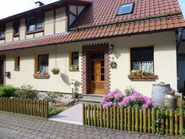 Quietly located holiday home with terrace at the edge of the forest