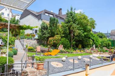 Weinhotel Hubertus Garni