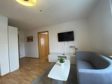 Waldhorn Alleenring Apartments