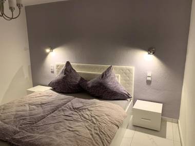 Moderne 2 Zimmer Wohnung mit Vollausstattung