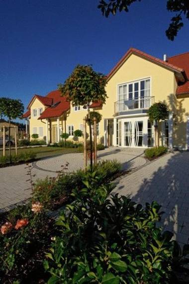 Hollerhöfe - Zu Gast im Dorf