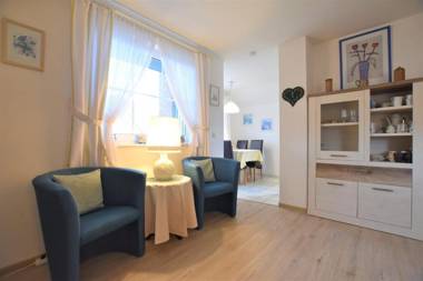 7012 Haus Antje-Kellenhusen Whg2