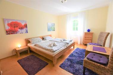 7010 Haus Lotti