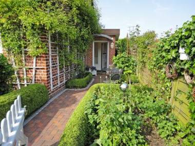 Kirchweg 10 Rosengarten