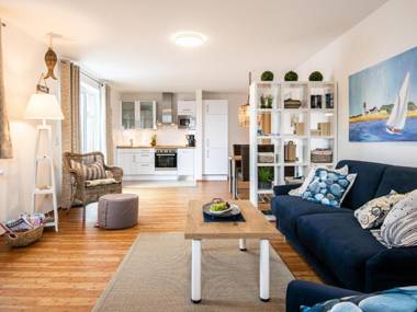 Ferienwohnung Ostsee-Bernstein mit Balkon im Kaiserhof 4