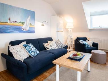 Ferienwohnung Ostsee-Bernstein mit Balkon im Kaiserhof 4