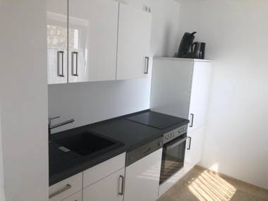 Ferienwohnung und Zimmer zum Donaublick